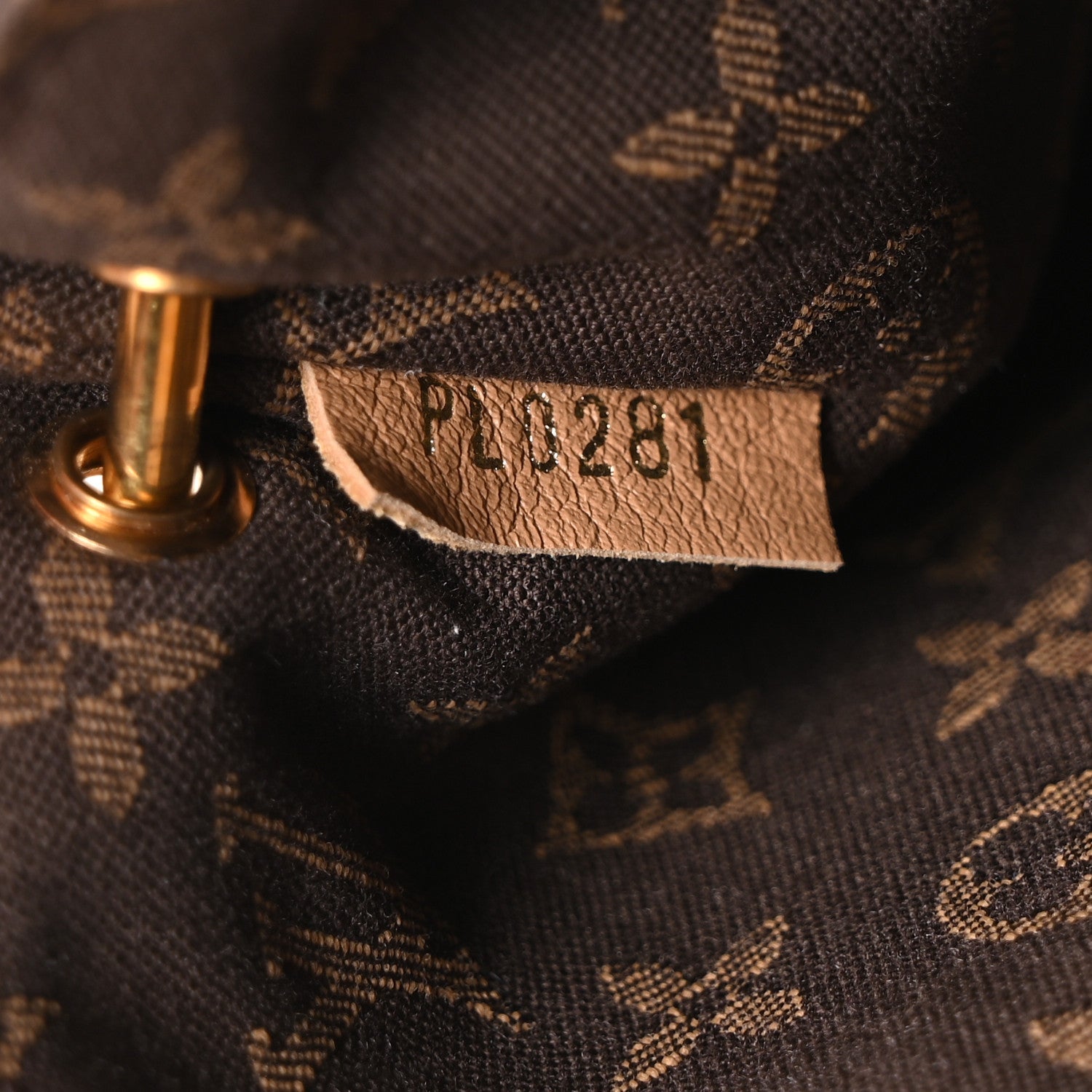 Calfskin Rendez-Vous Camel