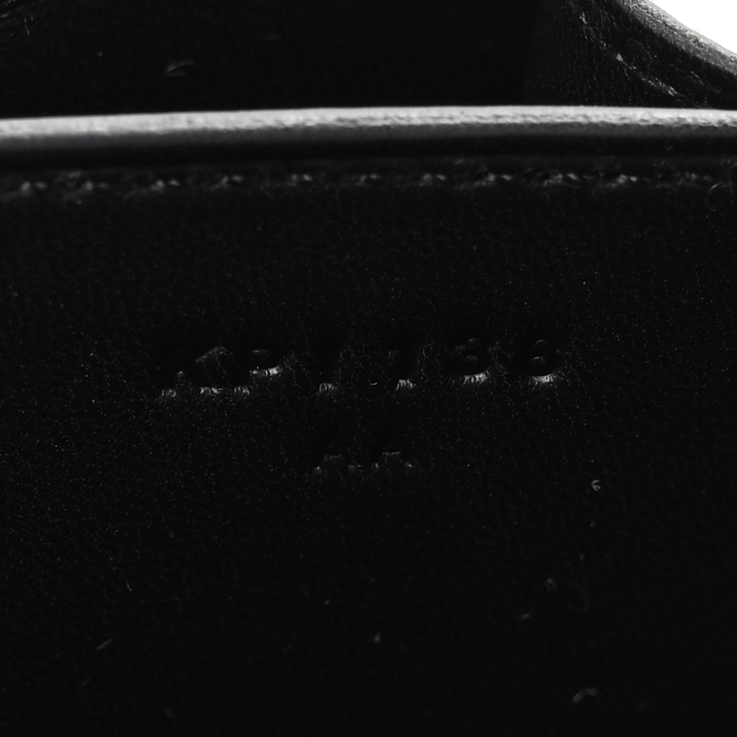 Epsom Constance 18 Black