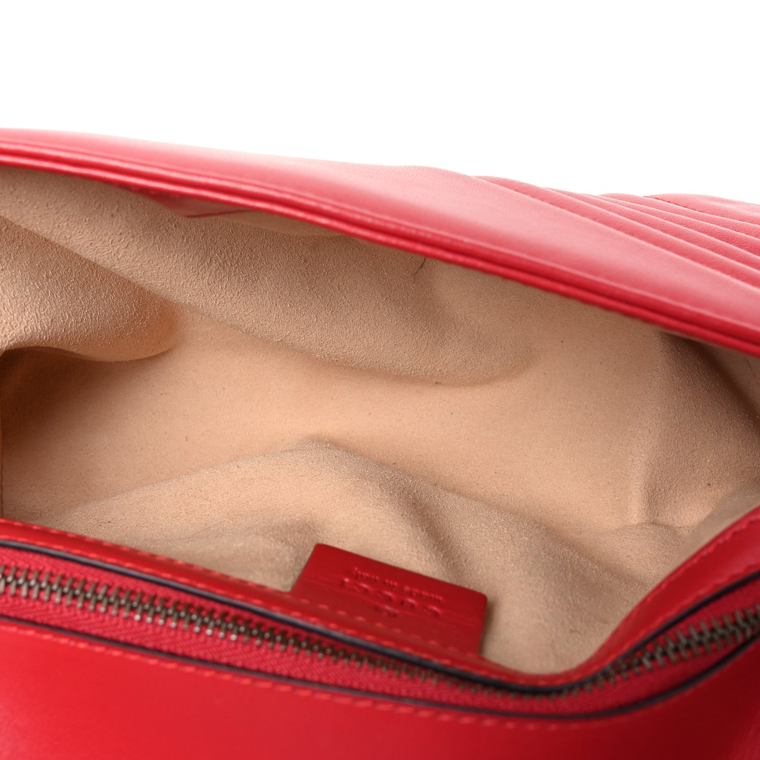 Calfskin Matelasse Small GG Marmont Shoulder Bag Hibiscus Red