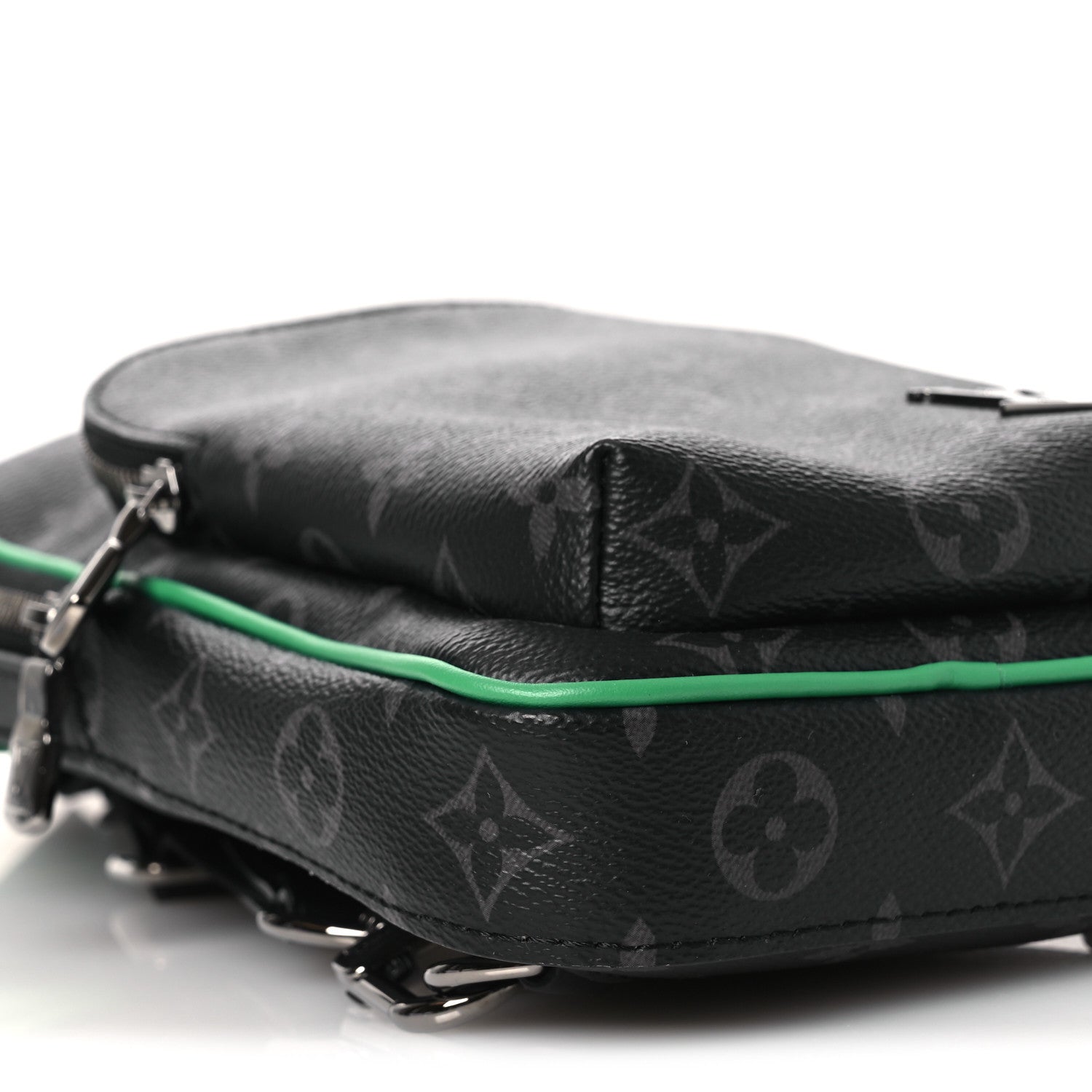 Monogram Eclipse Avenue Slingbag PM  Bamboo Green