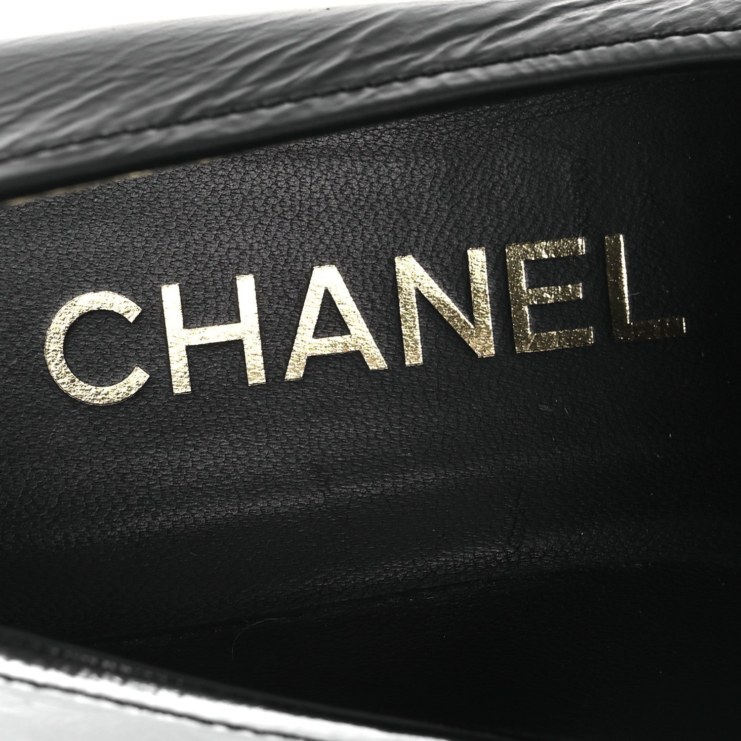 Shiny Calfskin Logo Loafers 38 Black