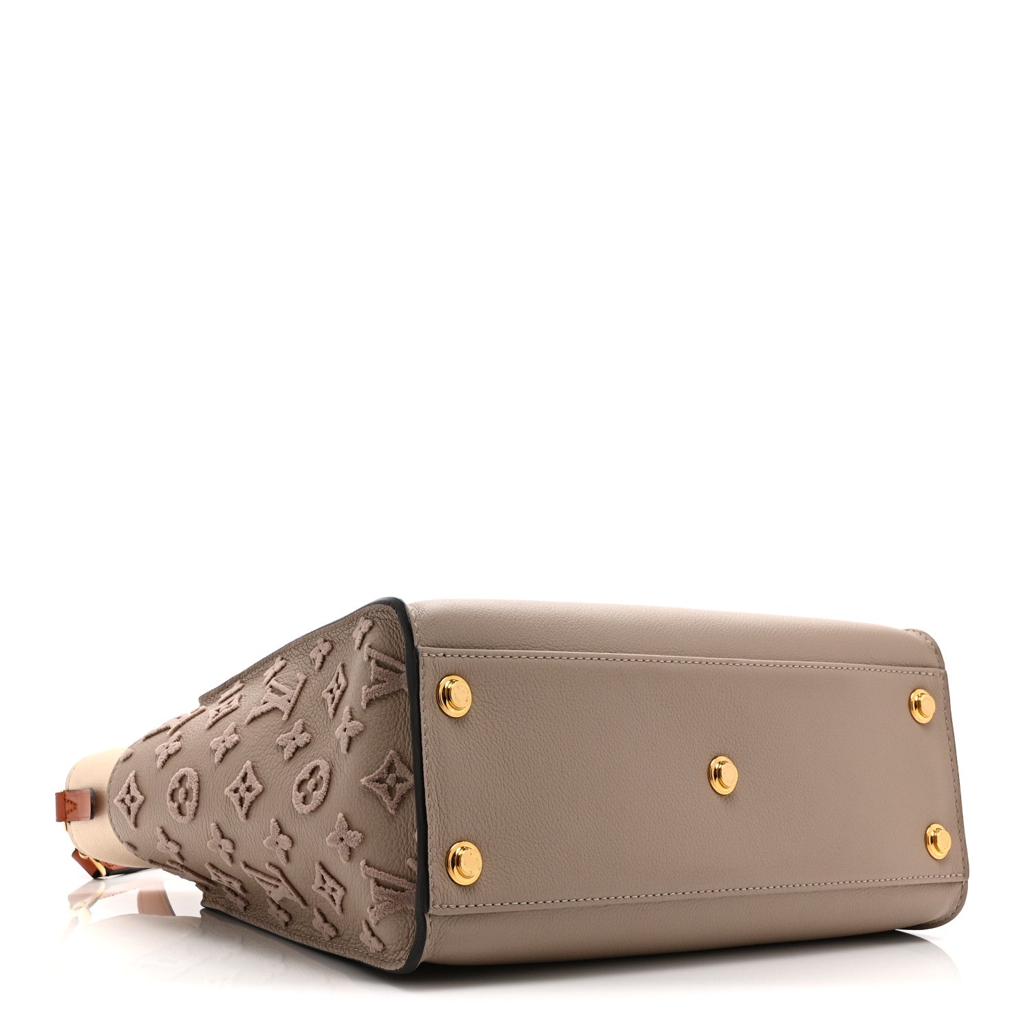 Calfskin Monogram Tufting On My Side Galet