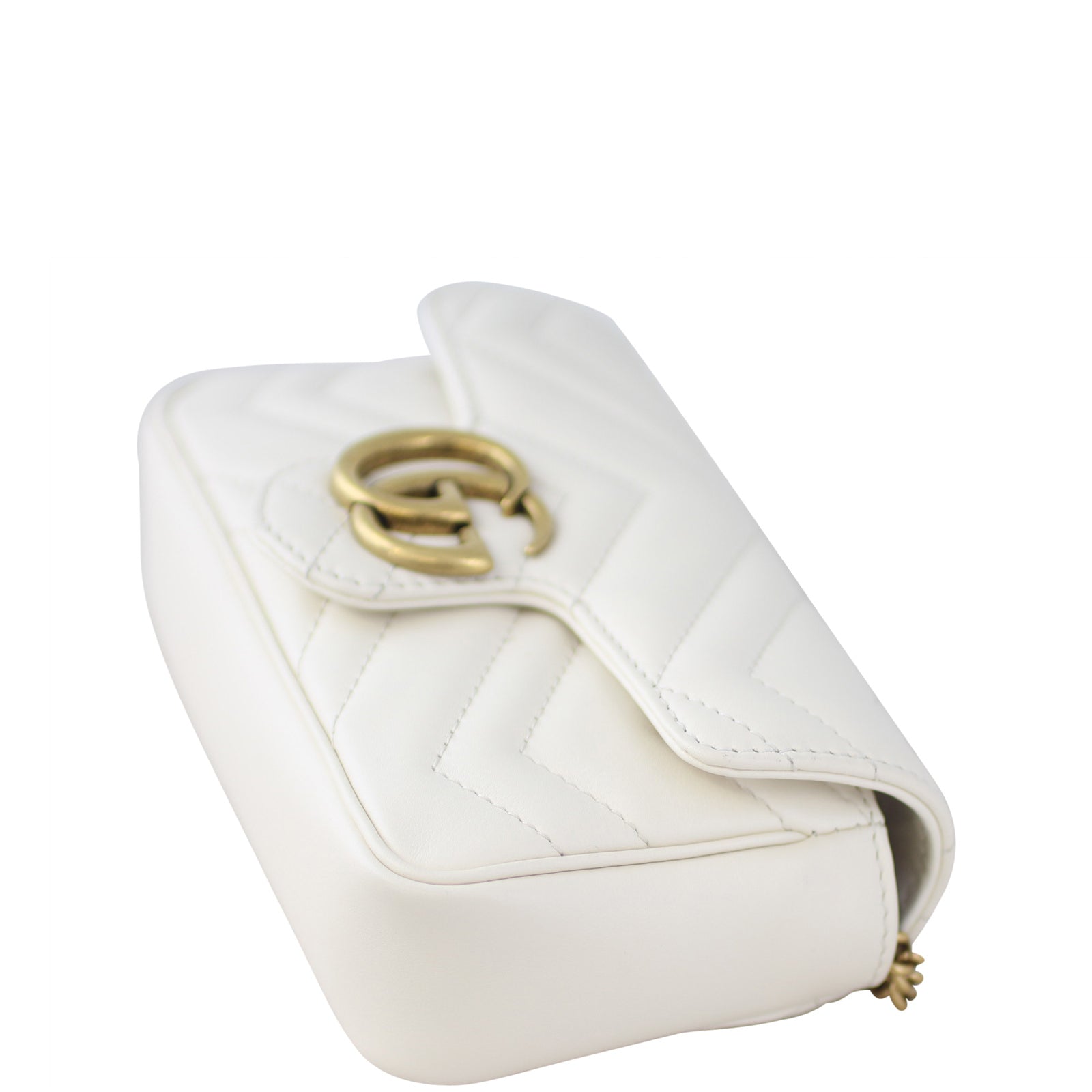 Gucci GG Marmont Matelassé Super Mini Bag