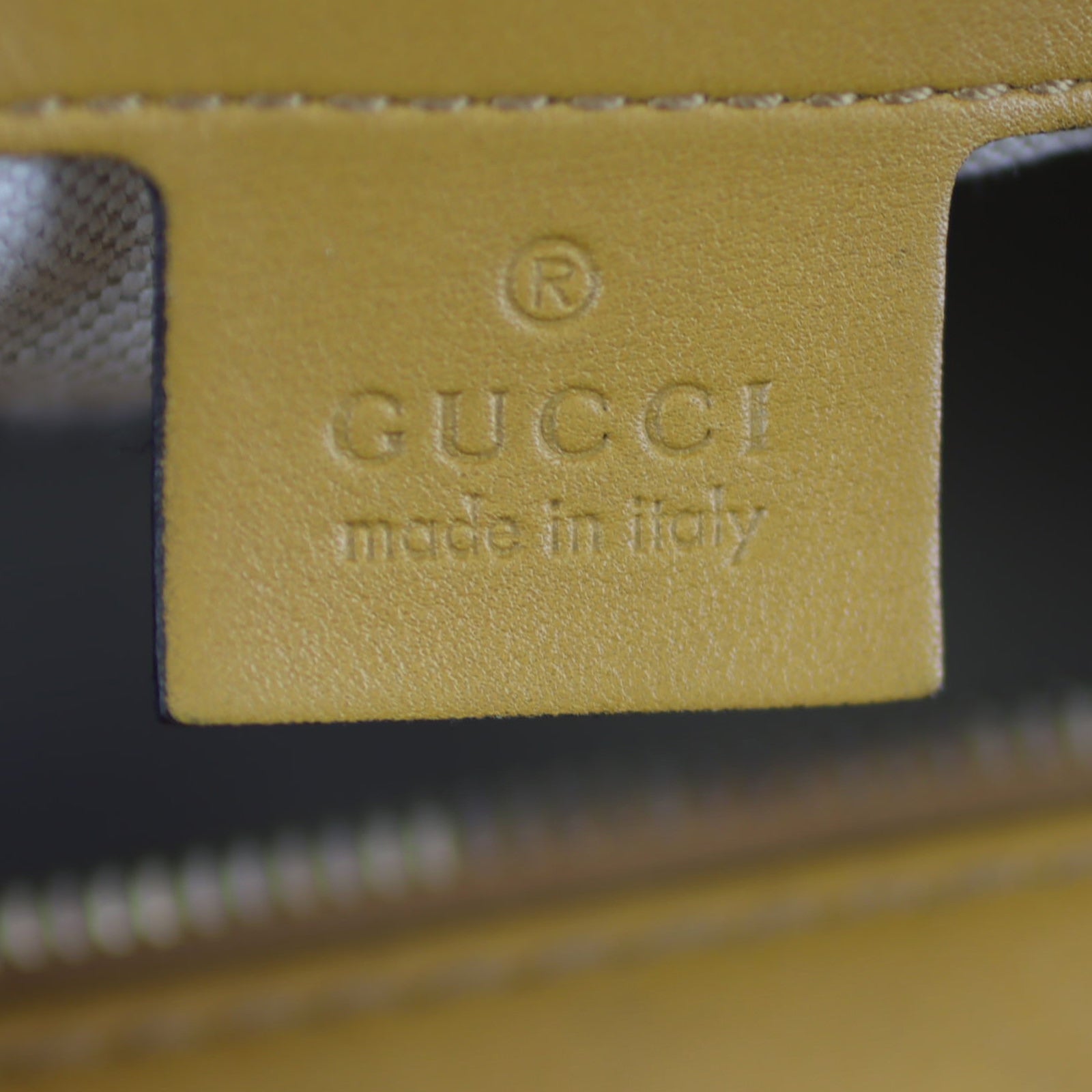 Gucci Microguccissima Boston Medium