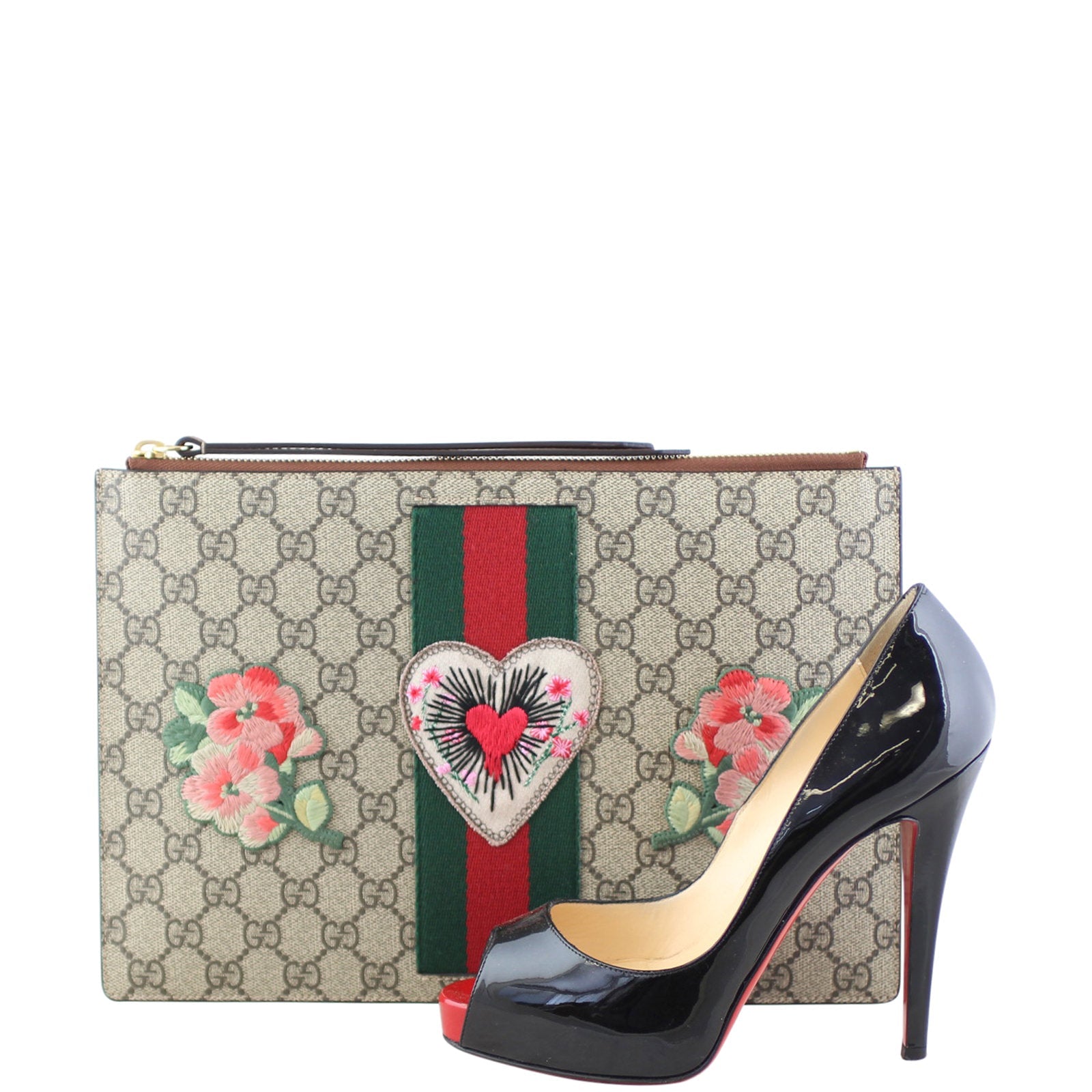 Gucci GG Supreme Heart Patch Pouch