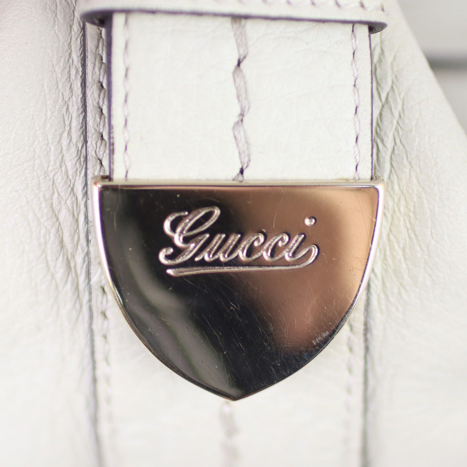 Gucci Signature Signoria Hobo Medium
