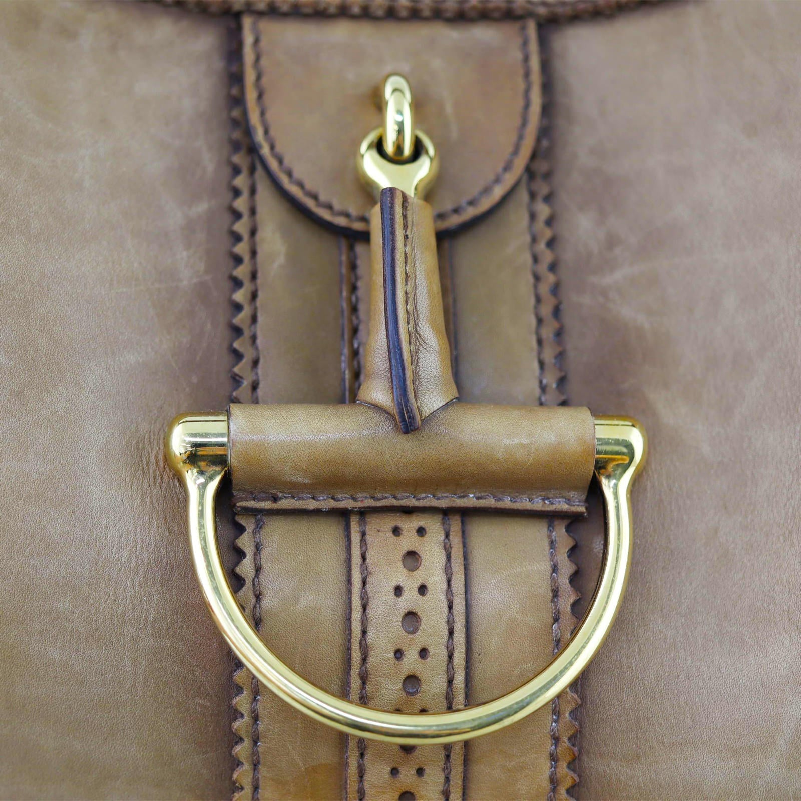 Gucci Duilio Brogue Hobo
