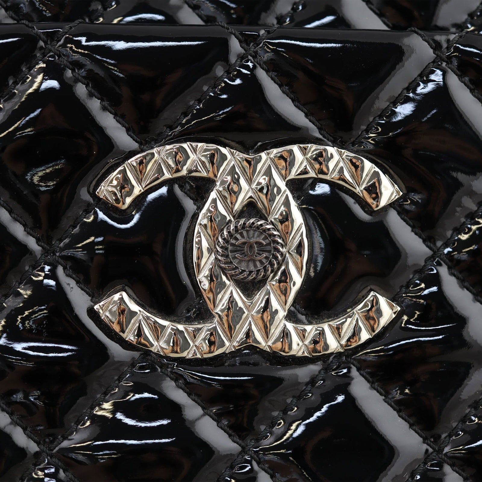Chanel Brilliant Patent Camera Bag Large |  Black Quilted Patent