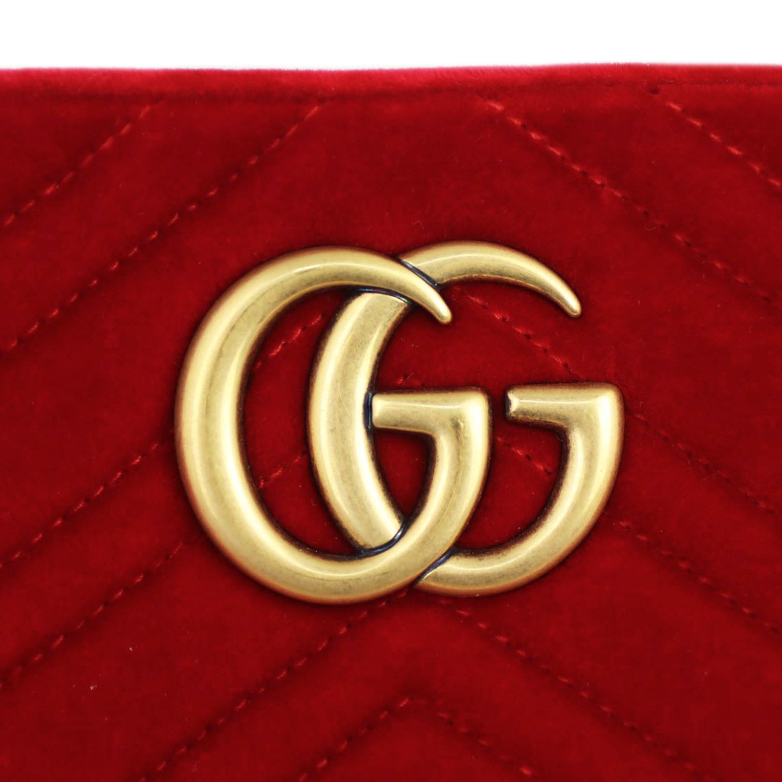 Gucci GG Marmont Small Velvet Camera Bag