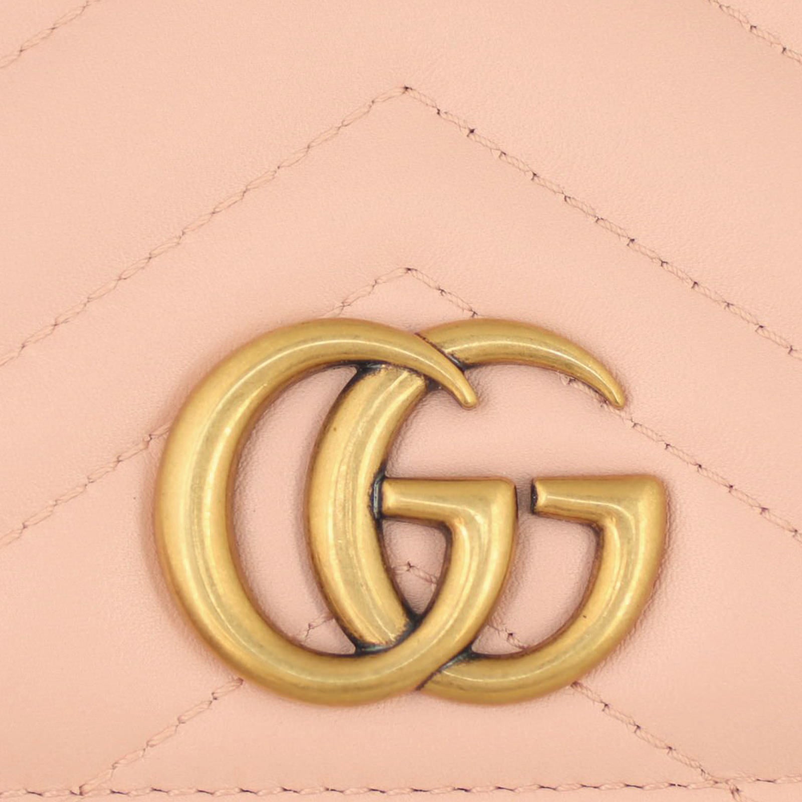 Gucci GG Marmont Super Mini Shoulder Bag