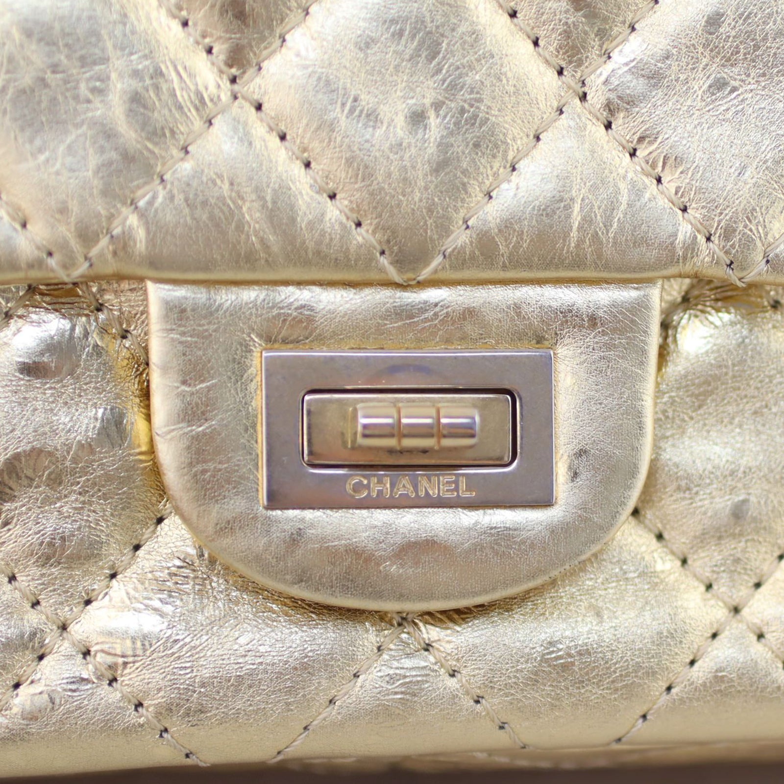 Chanel 2.55 Reissue 226 Double Flap Bag | Gold
