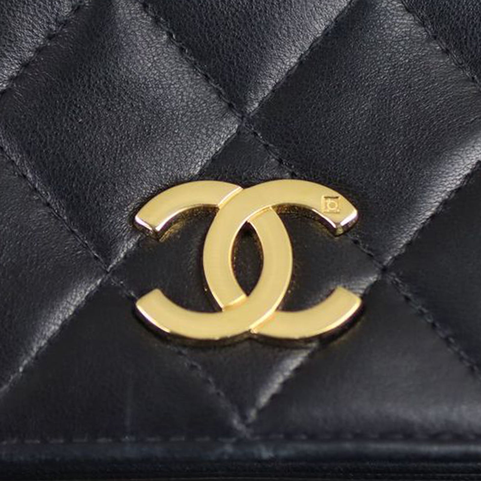 Chanel CC Full Flap Bag Medium