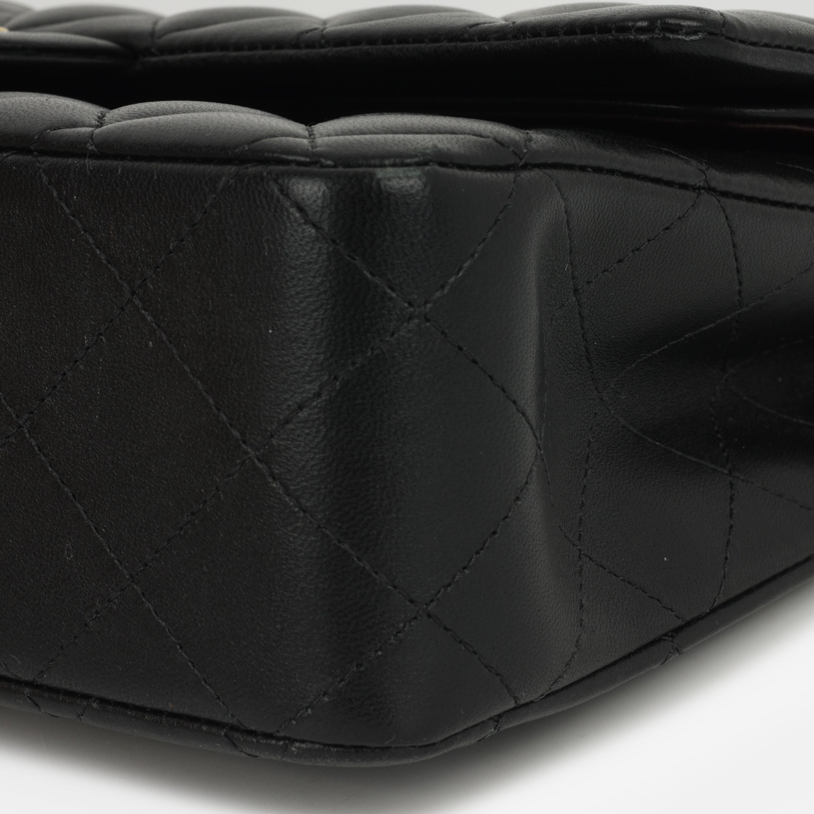 Chanel Medium Classic Flap - Black Lambskin | Gold Hardware