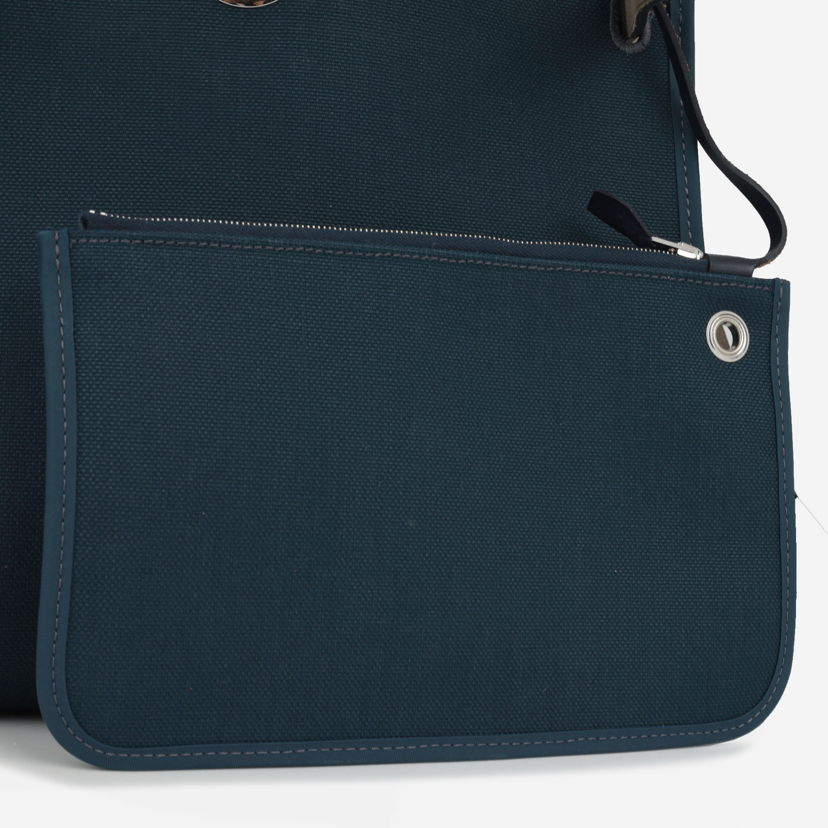 Hermès Herbag 31 - Bleu Ocean Canvas /  Indigo Hunter | Palladium Hardware