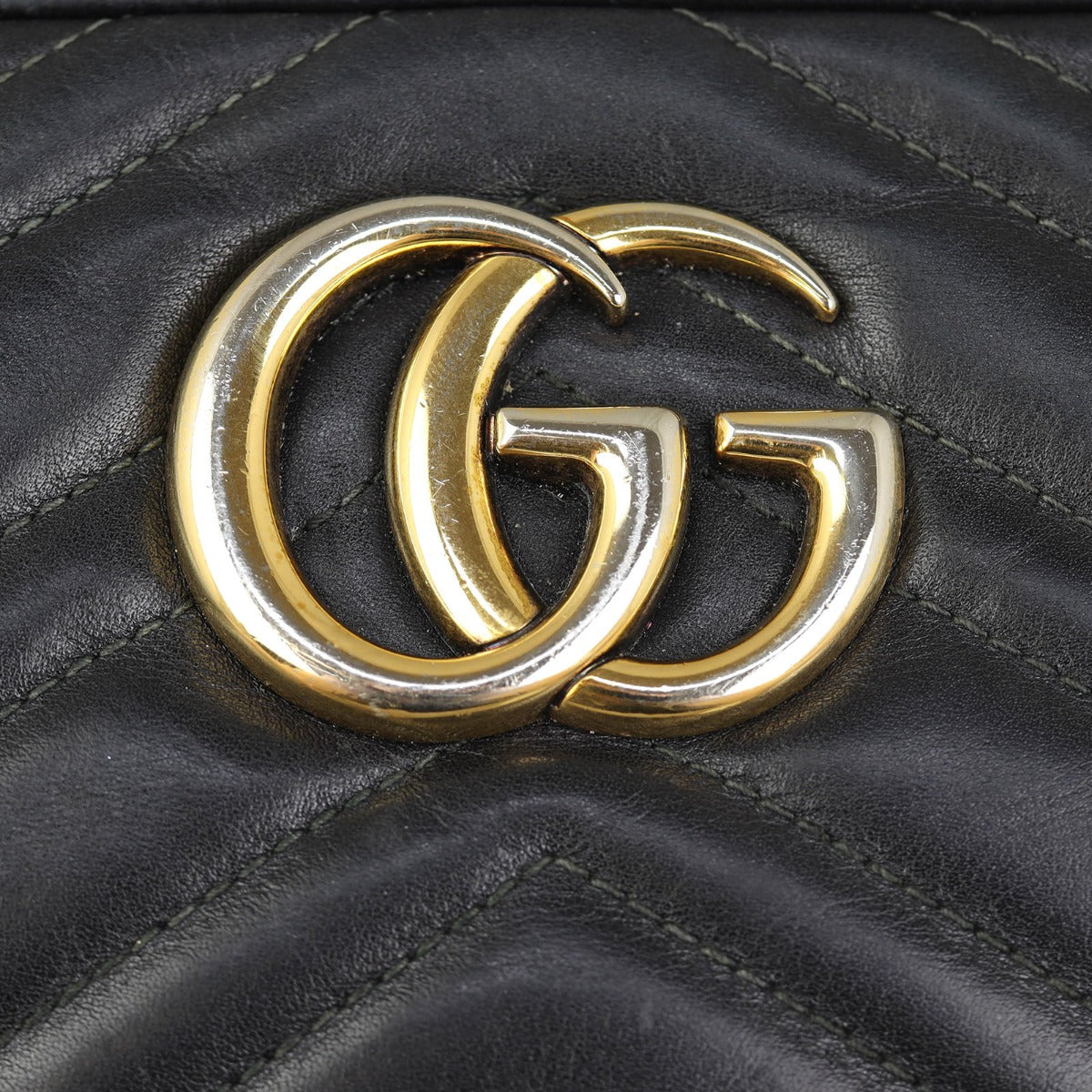 Gucci GG Marmont Small Camera Bag