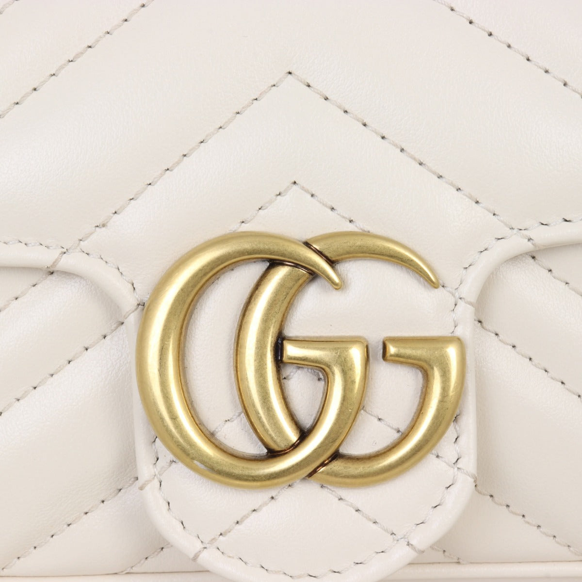 Gucci GG Marmont Matelasse Mini Flap Chain Bag
