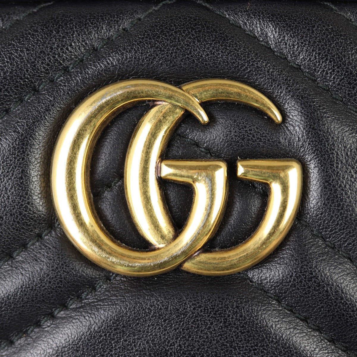 Gucci GG Marmont Mini Camera Bag