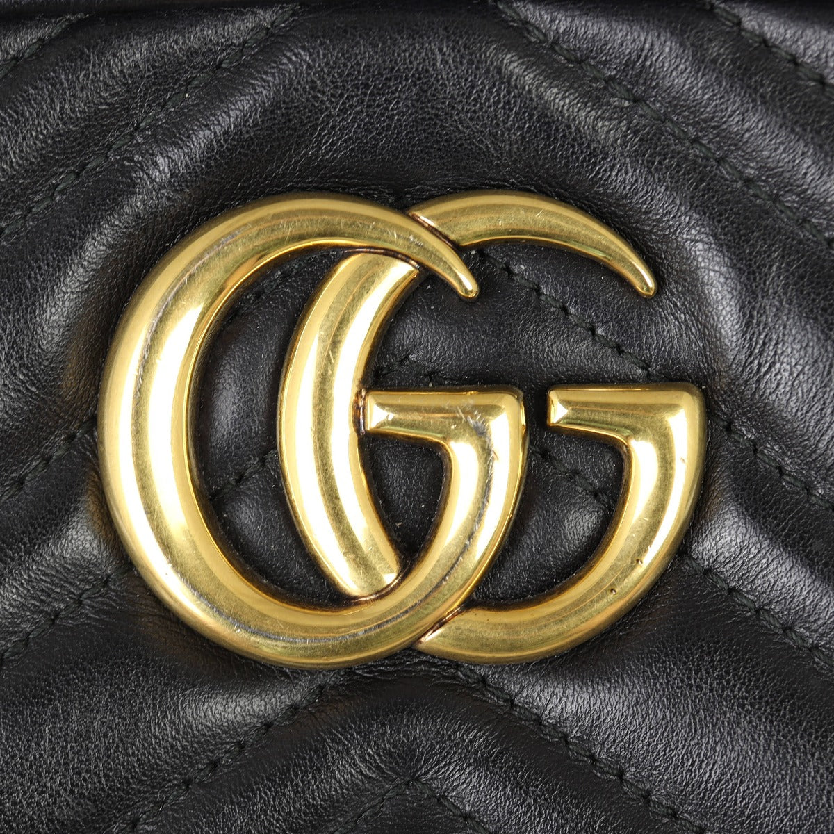 Gucci GG Marmont Small Camera Bag