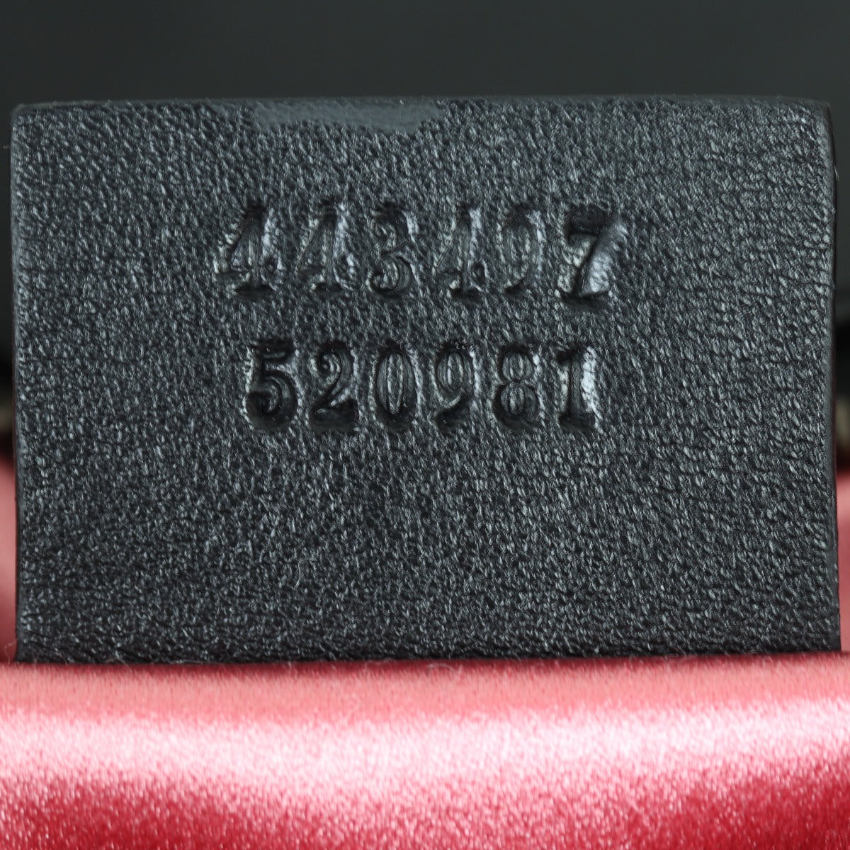 Gucci GG Marmont Small Velvet Shoulder Bag