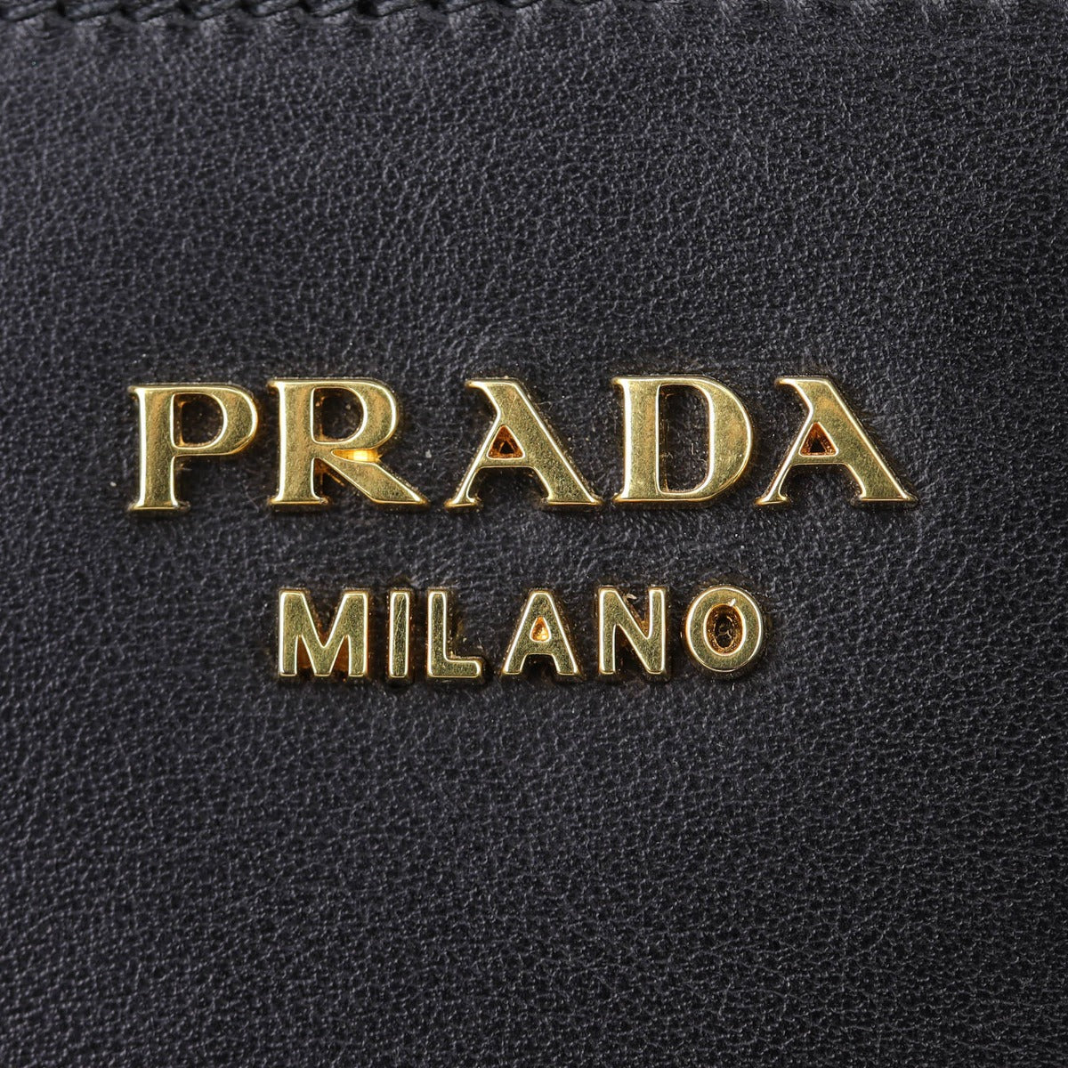 Prada Saffiano City Calf Esplanade Medium