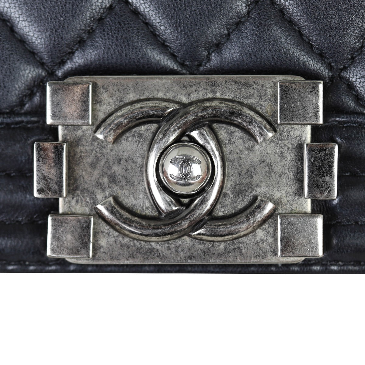 Chanel Boy Small | 19 Series