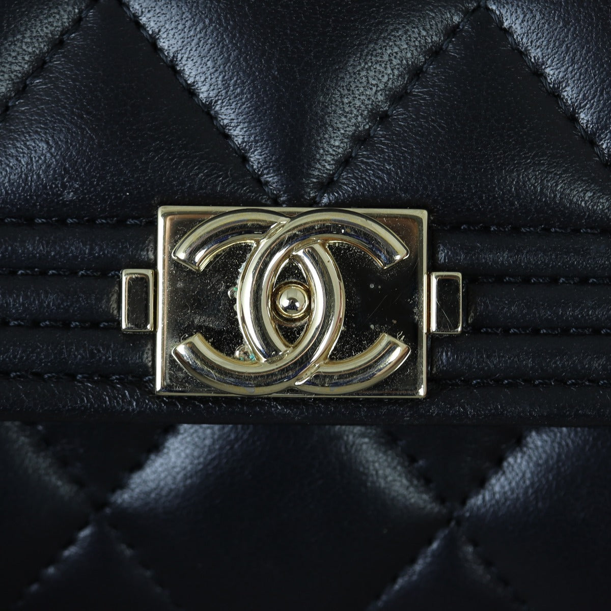 Chanel Boy Compact Wallet | Black