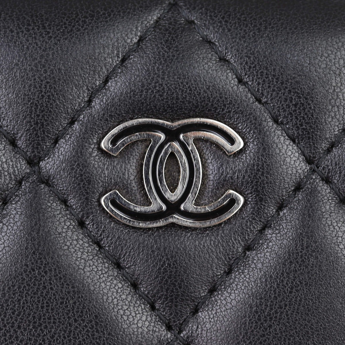 Chanel Small Zip Around Wallet | Black