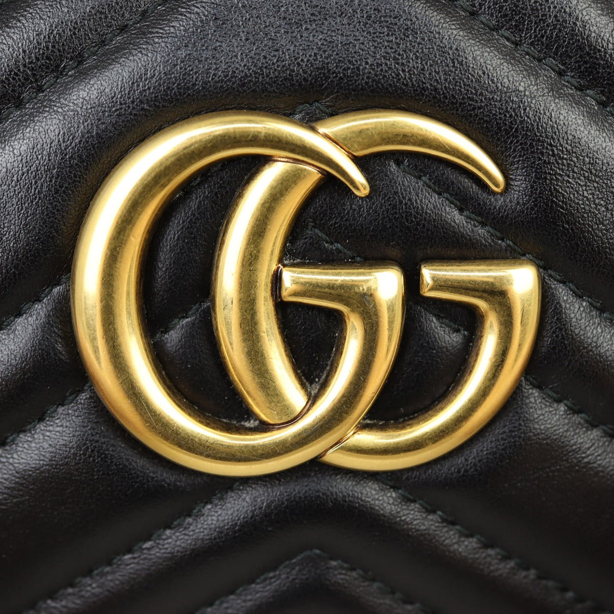 Gucci GG Marmont Small Camera Bag