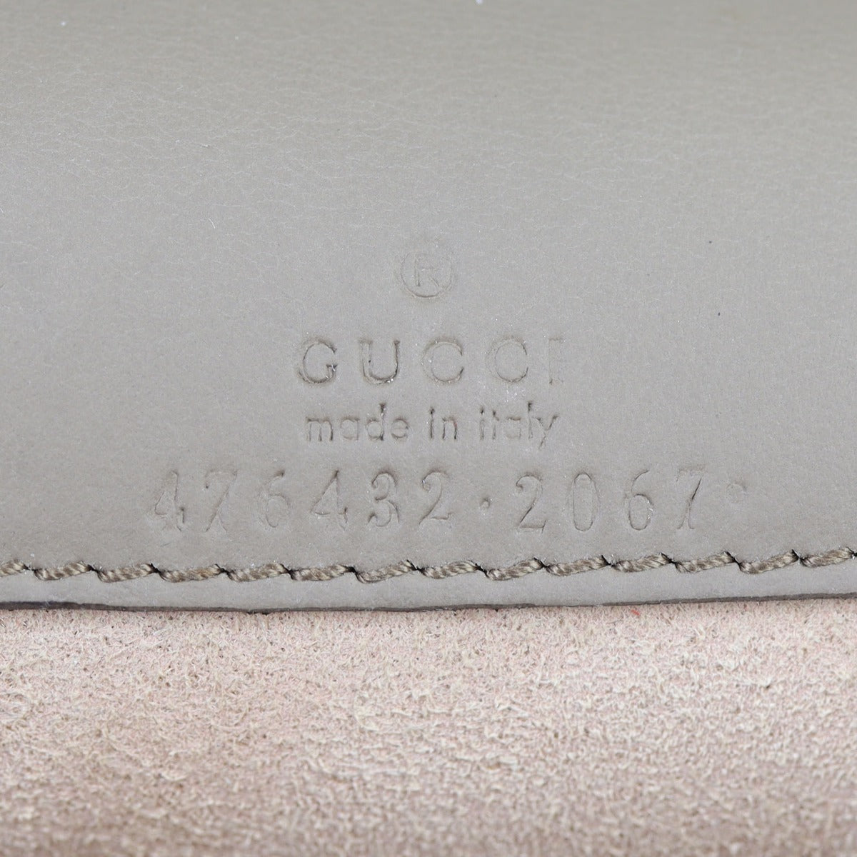 Gucci Dionysus GG Supreme Super Mini Bag