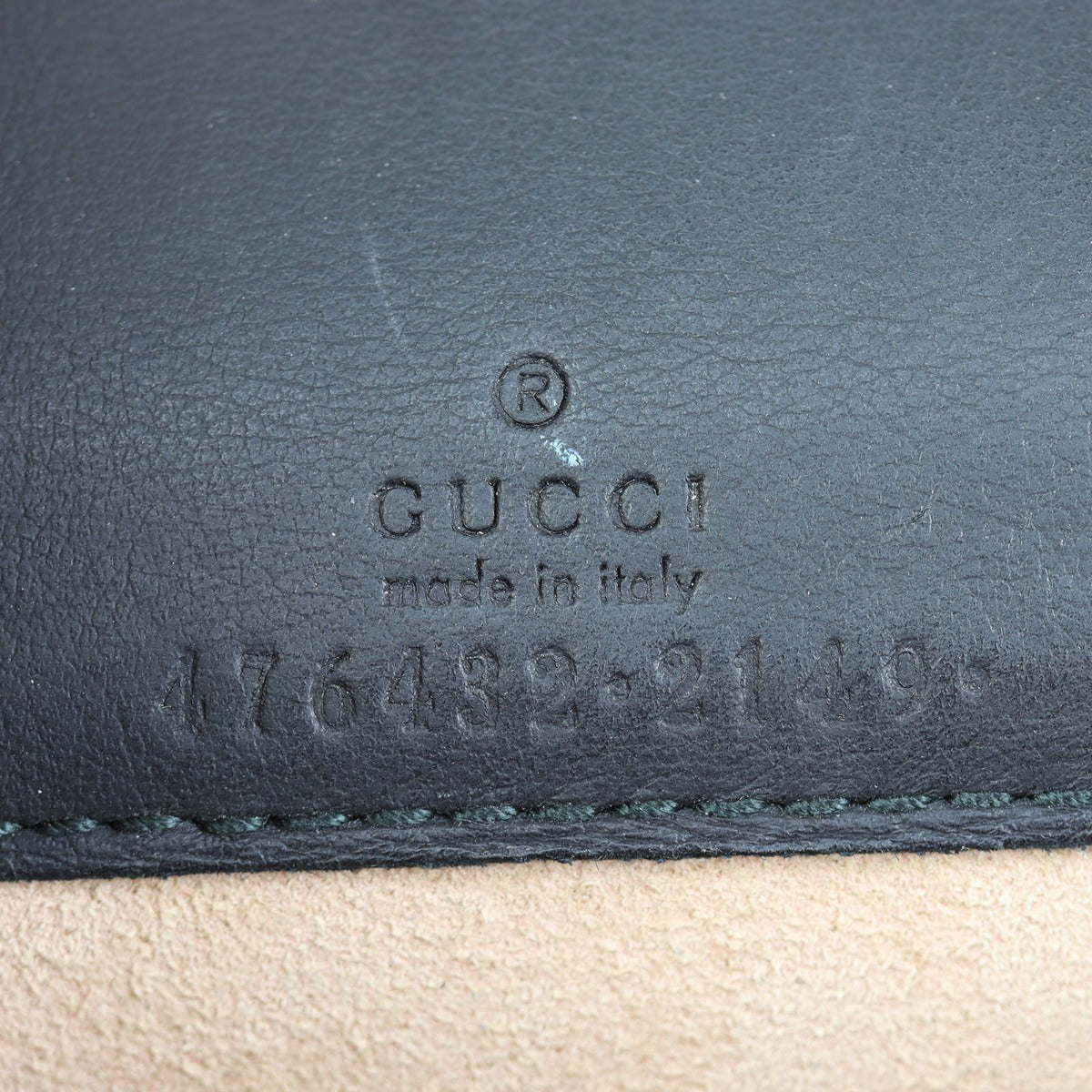 Gucci Dionysus GG Supreme Super Mini Bag