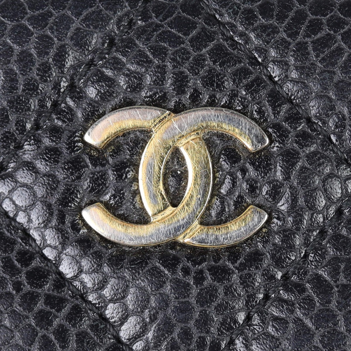 Chanel Classic CC Yen Wallet | Gold Hardware