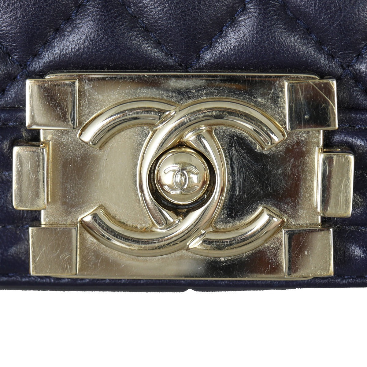 Chanel Boy Old Medium | Black 22 Series