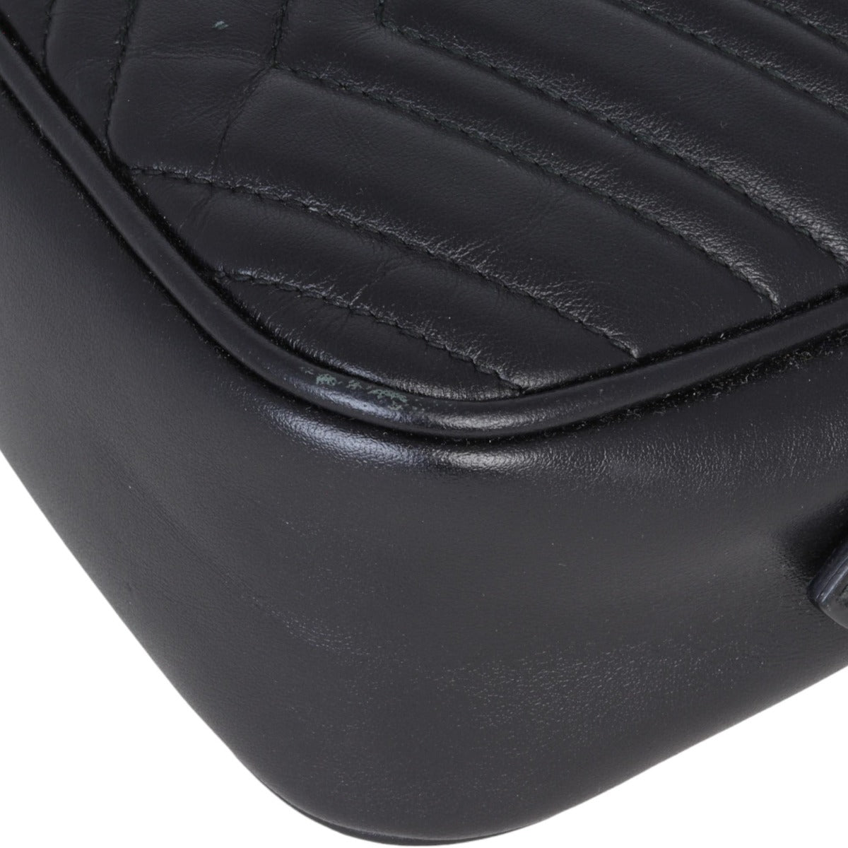 Gucci GG Marmont Small Camera Bag