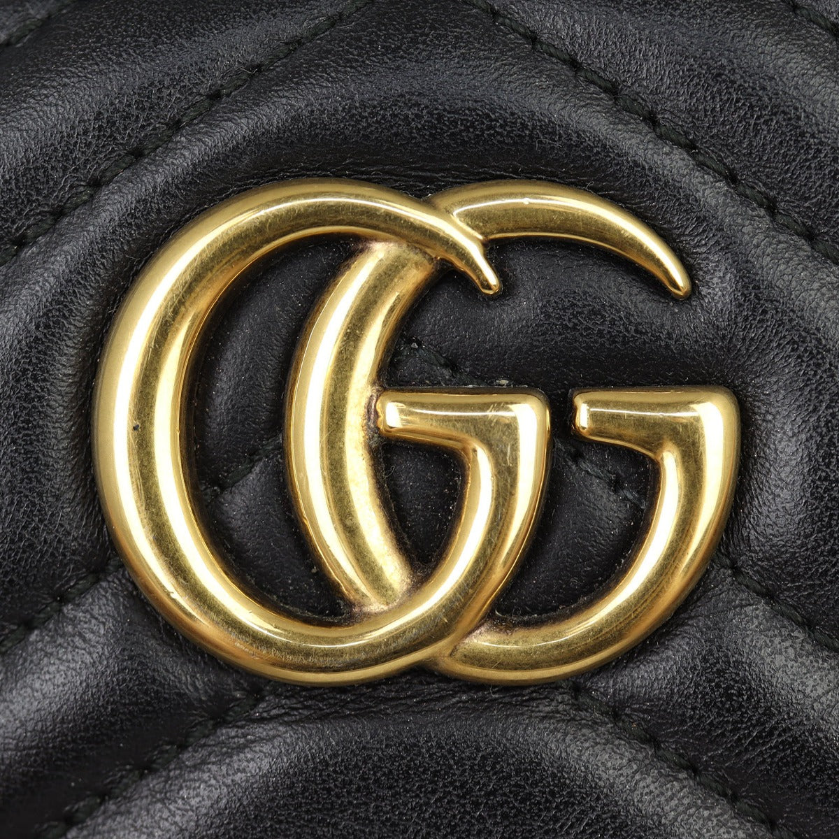 Gucci GG Marmont Mini Camera Bag