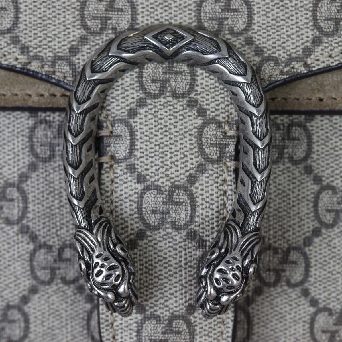 Gucci Dionysus GG Supreme Mini Shoulder Bag