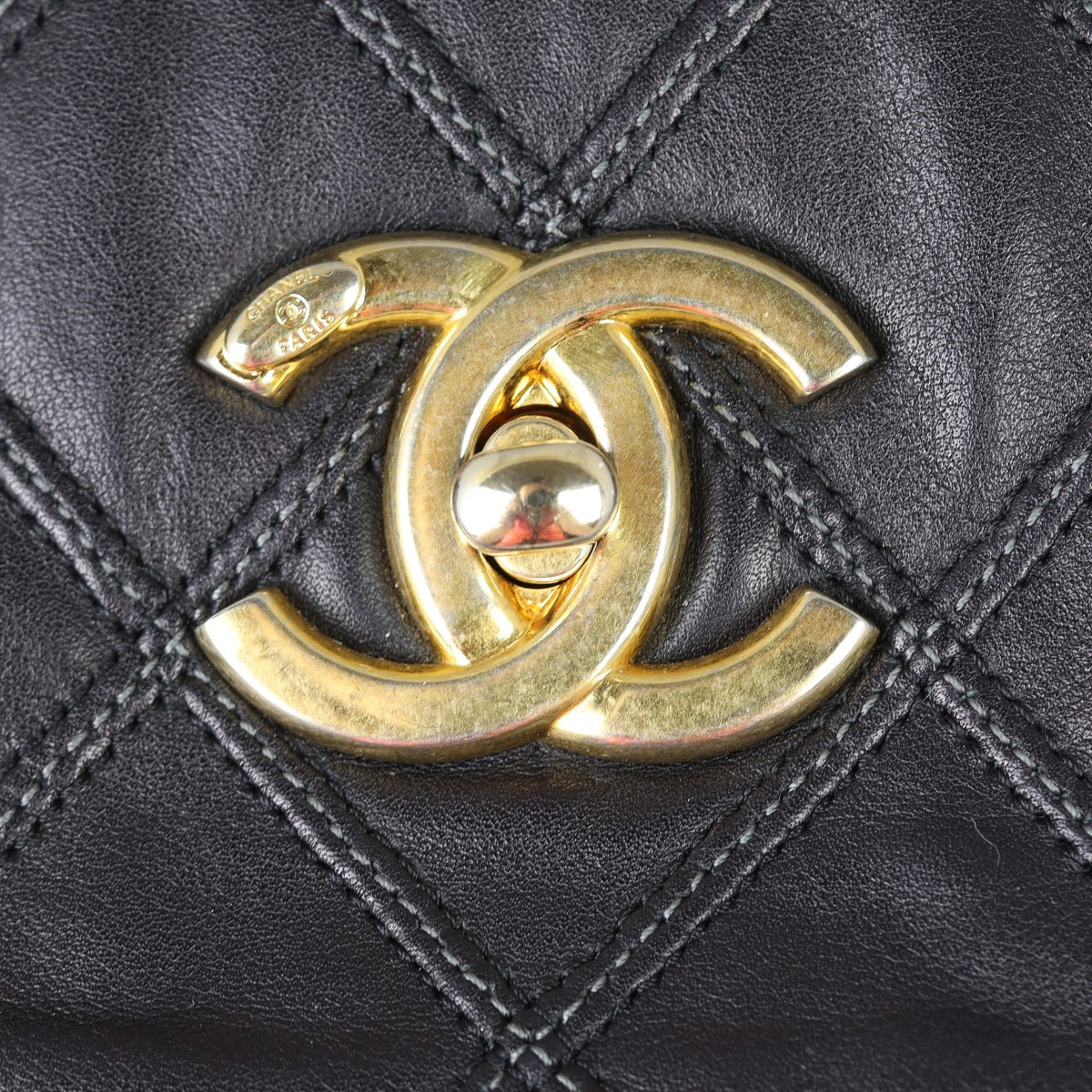 Chanel CC Quilted Tote | Black