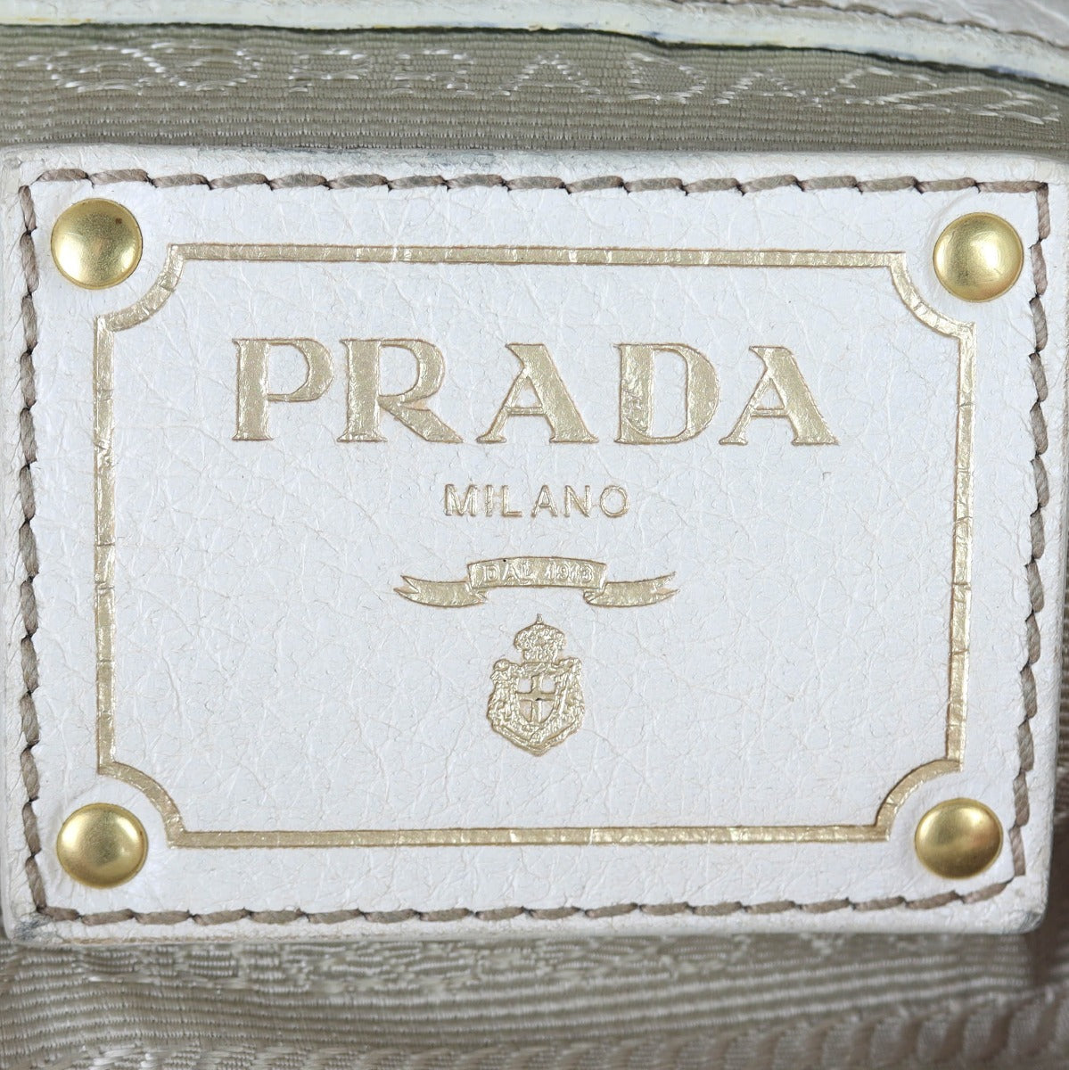 Prada Vitello Daino Hobo