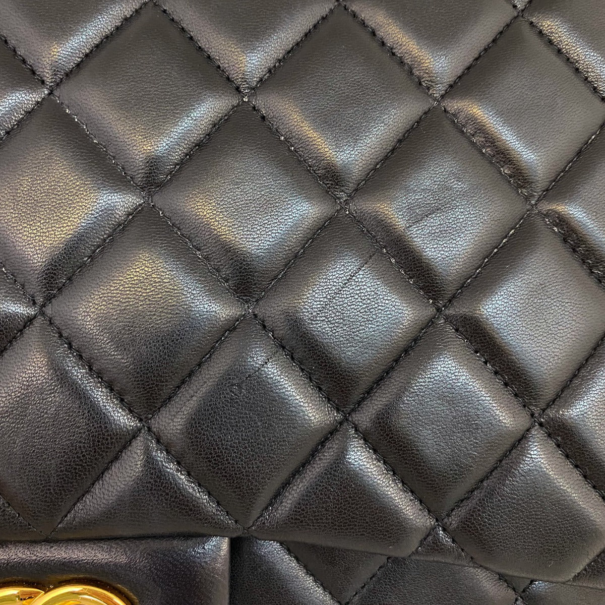 Chanel Classic Single Flap Maxi Lambskin | Black Gold Hardware