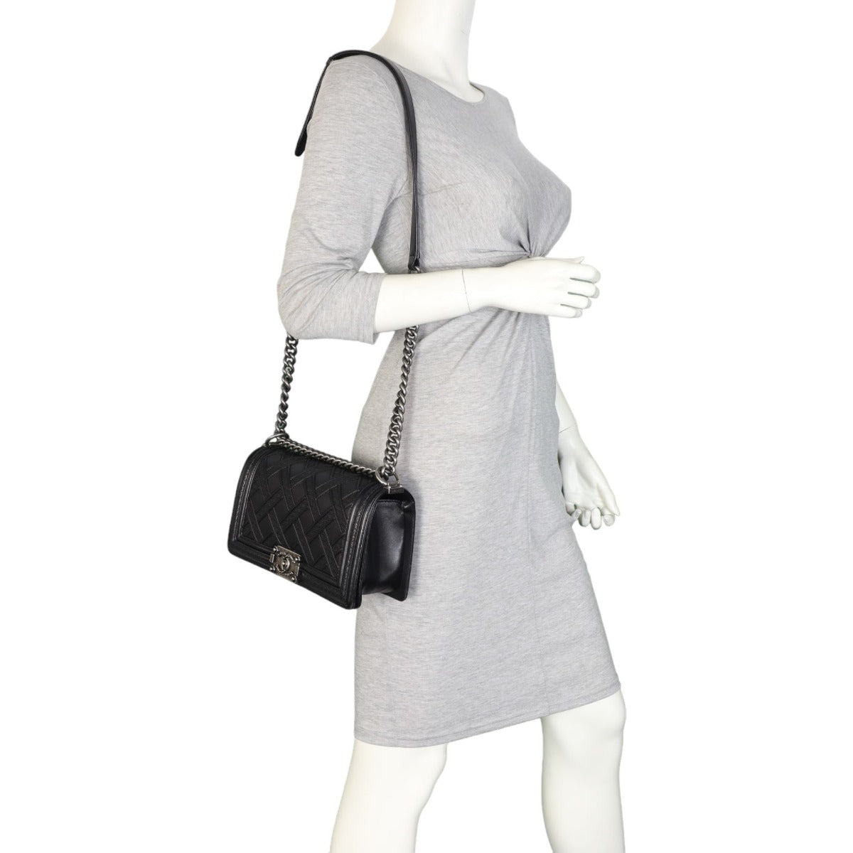 Chanel Boy Old Medium | Black 25 Series