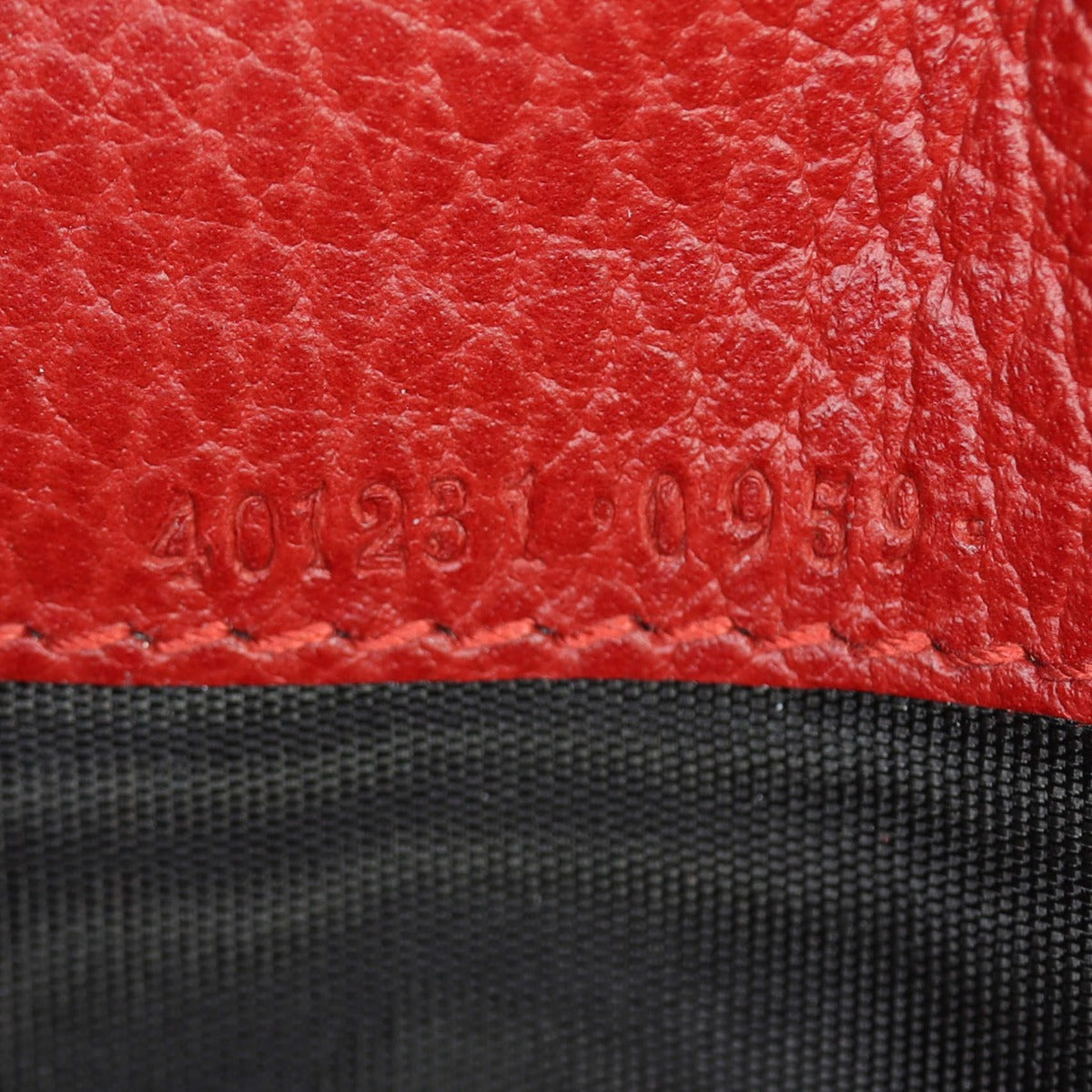 Gucci Dionysus Mini Leather Chain Wallet