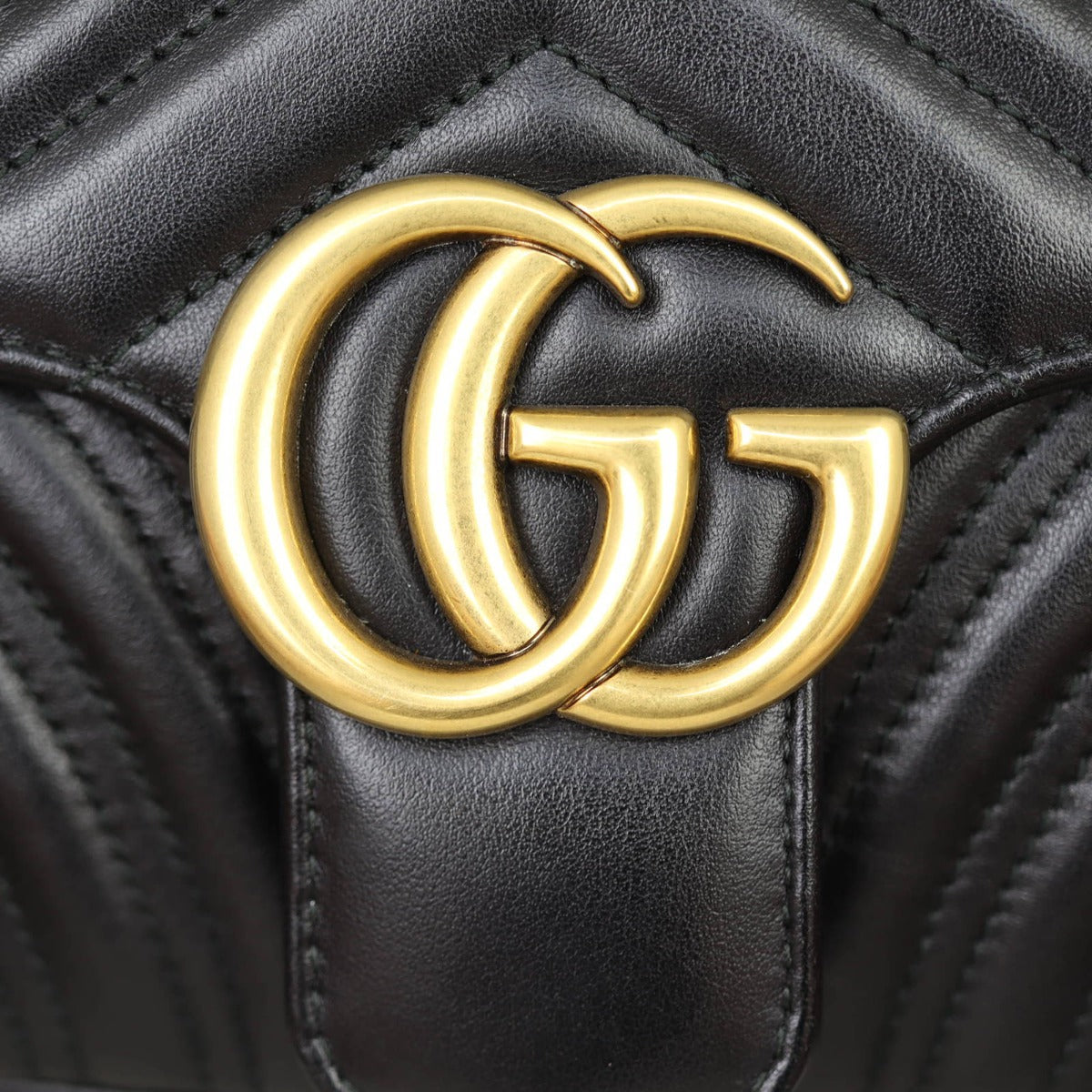 Gucci GG Marmont Matelasse Small Shoulder Bag