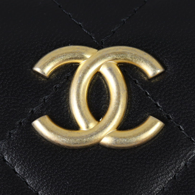 Chanel CC Bubble Vanity Case