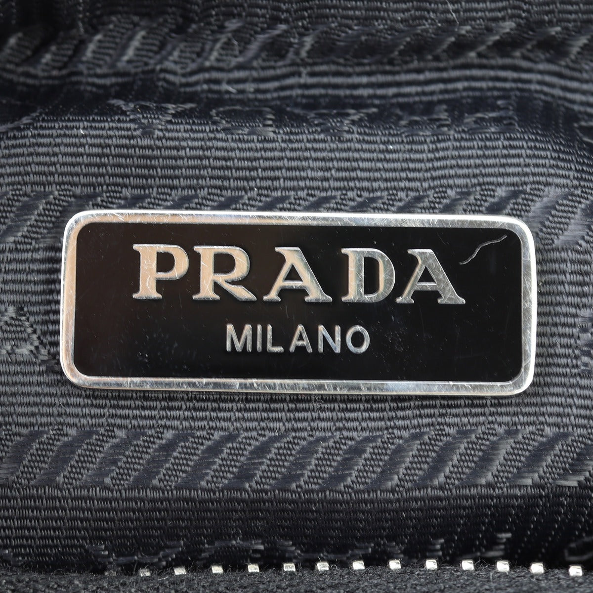 Prada Re-Edition 2005 Tessuto Shoulder Bag