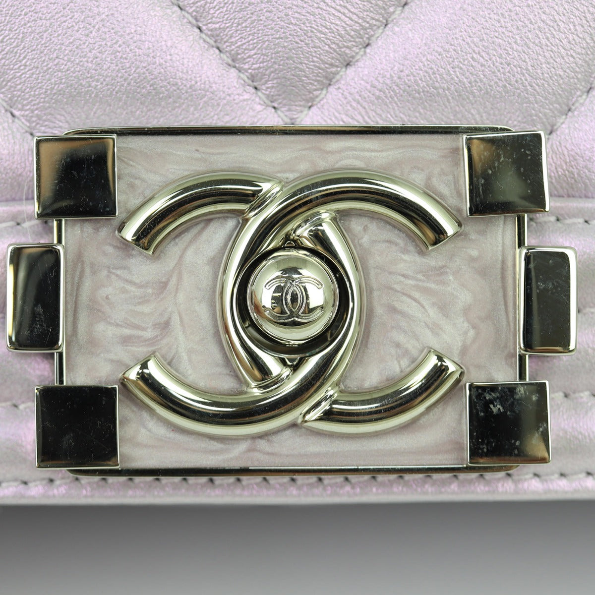 Chanel Boy Chevron Old Medium | Metallic