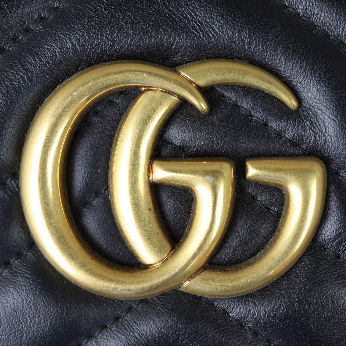 Gucci GG Marmont Small Camera Bag