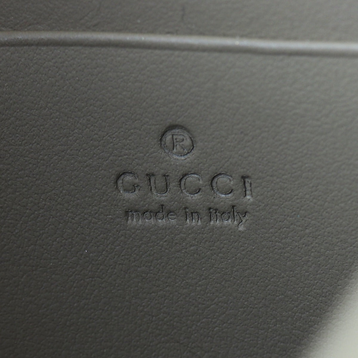 Gucci Dionysus GG Supreme Chain Wallet