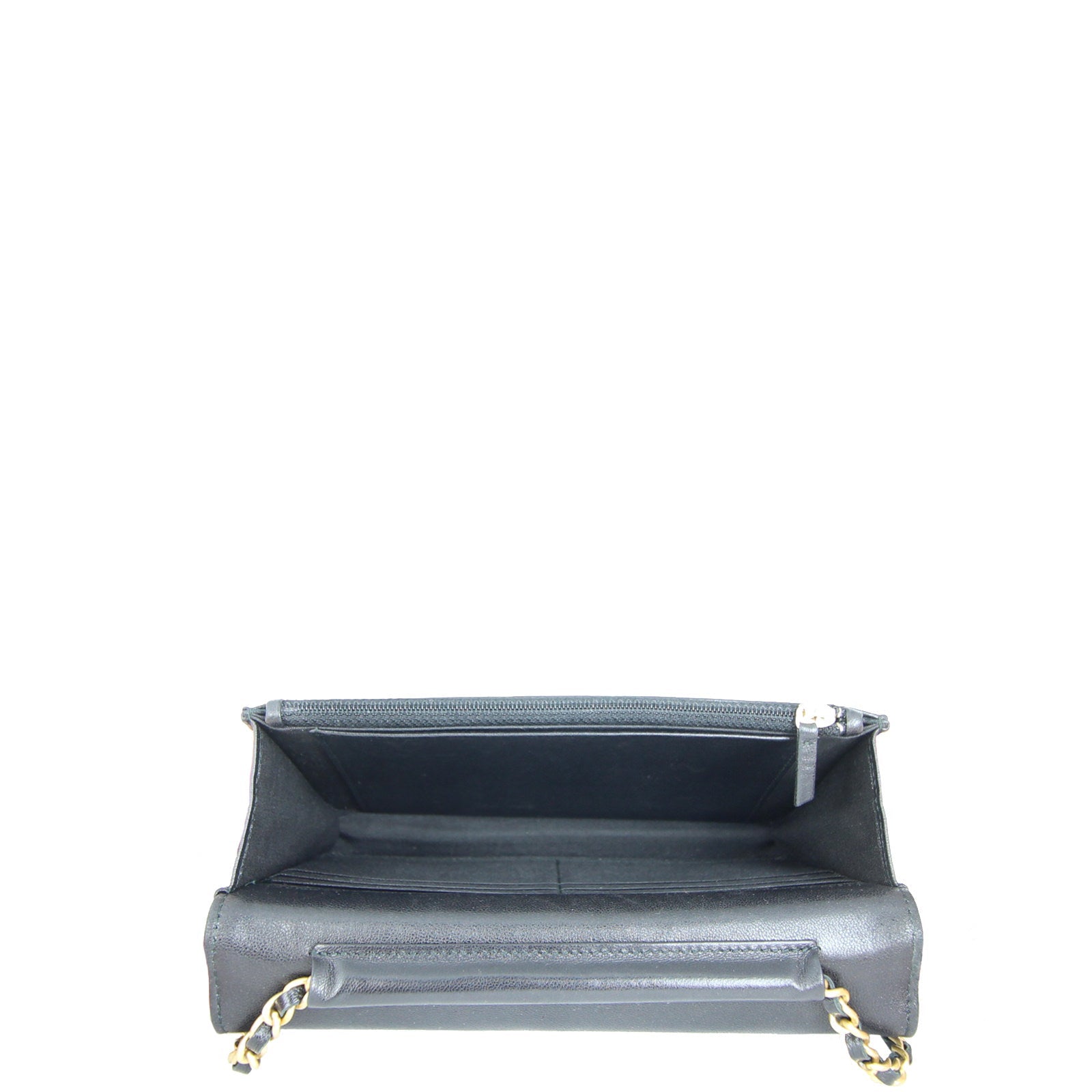 Chanel CC Envelope Wallet on Chain