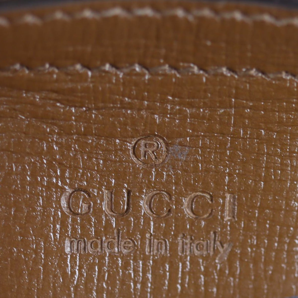 Gucci GG Supreme Small Tote Bag