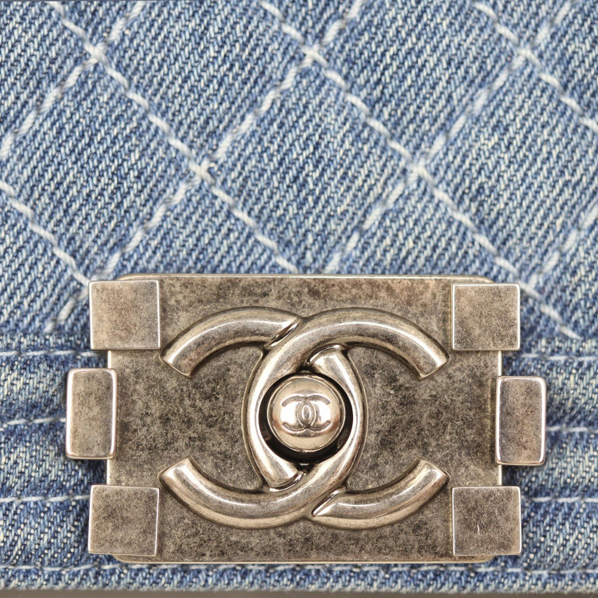 Chanel Boy Old Medium Denim | Blue
