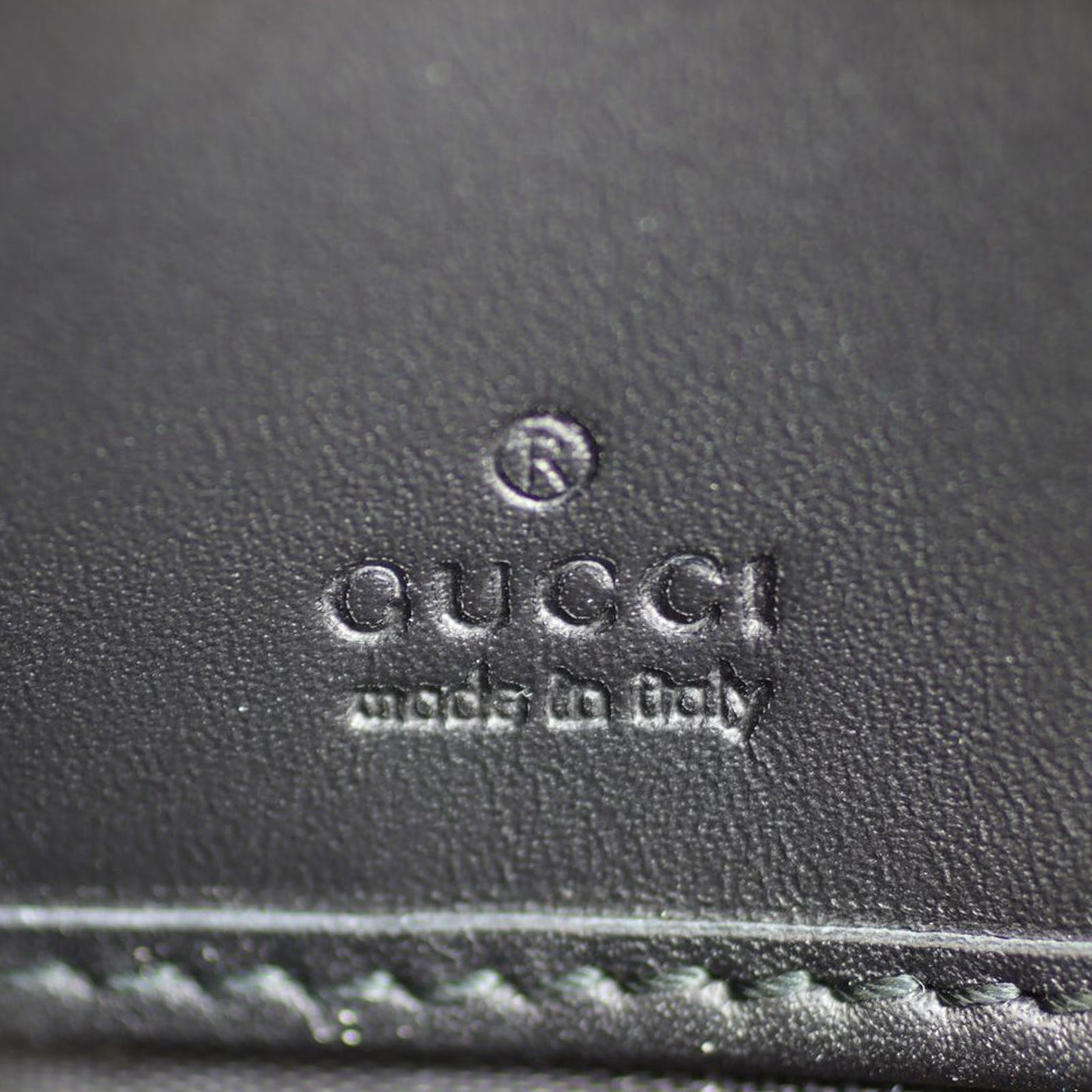 Gucci GG Supreme Web Zip Around Wallet